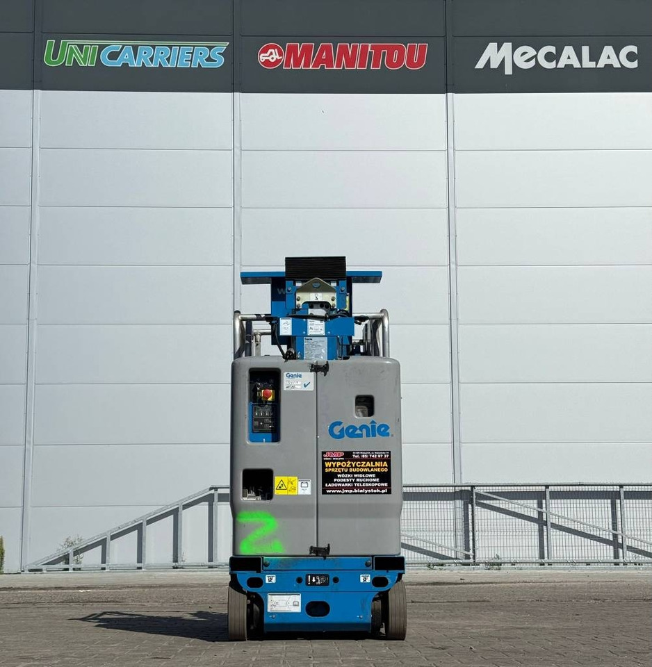 Genie GR 12 - Вертикальний щогловий підйомник: фото 3 Genie GR 12 - Вертикальний щогловий підйомник: фото 3