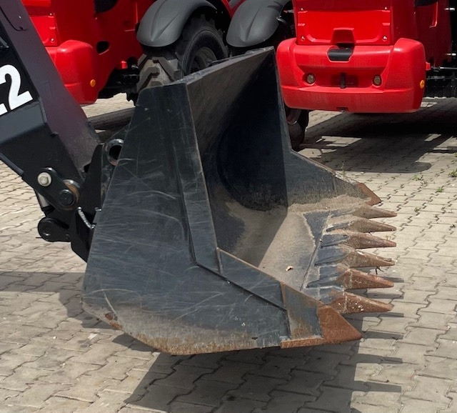 Manitou CBC 650 L 1850 - Ківш в категорії Будівельна техніка: фото 1 Manitou CBC 650 L 1850 - Ківш в категорії Будівельна техніка: фото 1
