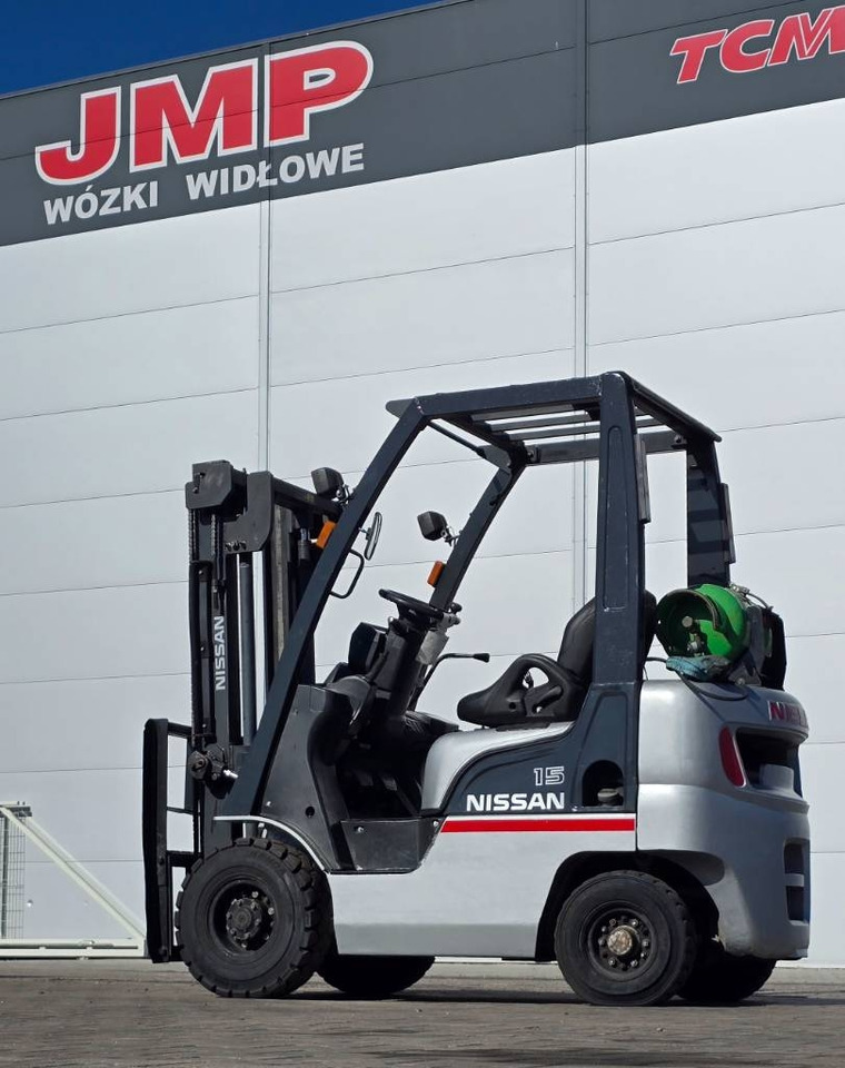 Nissan L01A15 - Газовий навантажувач: фото 1 Nissan L01A15 - Газовий навантажувач: фото 1