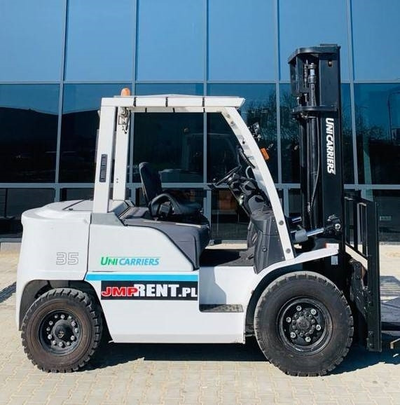UniCarriers D1F4A35 GX35 - Дизельний навантажувач: фото 1 UniCarriers D1F4A35 GX35 - Дизельний навантажувач: фото 1