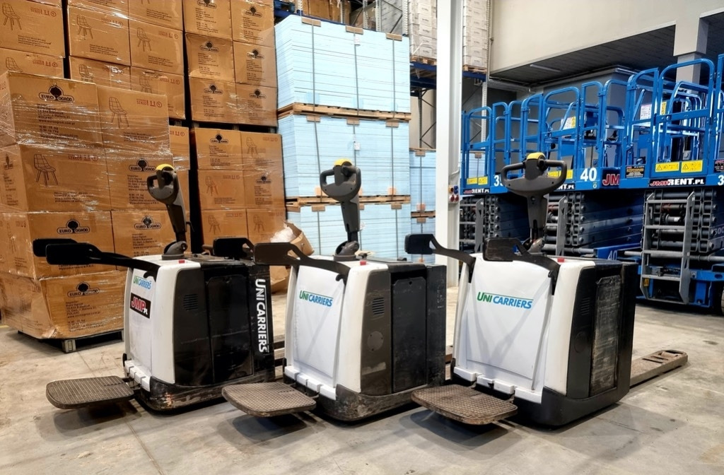 UniCarriers PMR200 - Штабелер: фото 3 UniCarriers PMR200 - Штабелер: фото 3