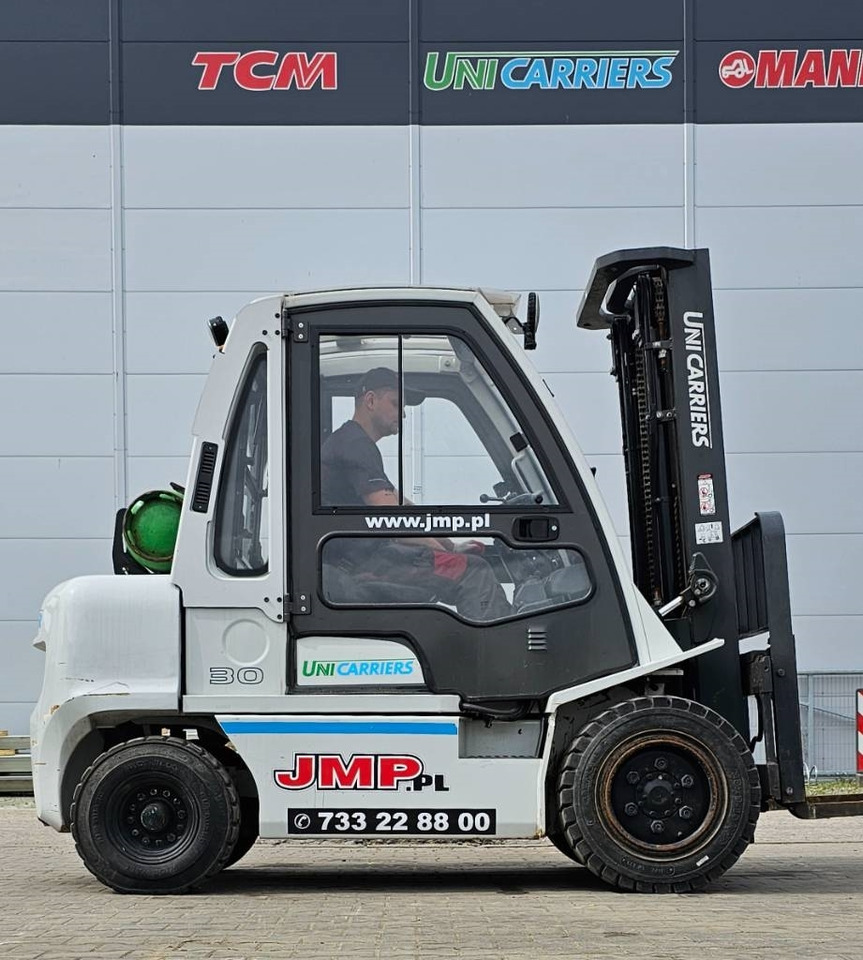 UniCarriers UG1D2A30LQ DX30 - Газовий навантажувач: фото 2 UniCarriers UG1D2A30LQ DX30 - Газовий навантажувач: фото 2