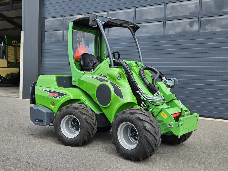 Avant 645i Rental mini-shovel - Гусеничний міні-навантажувач: фото 1 Avant 645i Rental mini-shovel - Гусеничний міні-навантажувач: фото 1