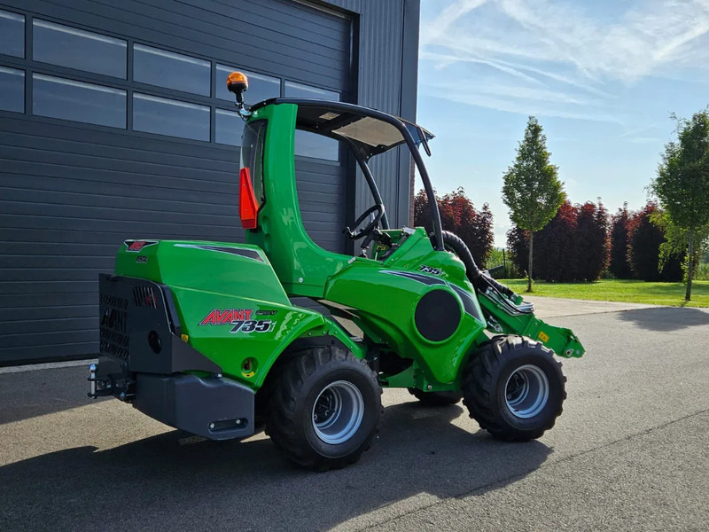 Avant 735i Rental mini-shovel - Гусеничний міні-навантажувач: фото 3 Avant 735i Rental mini-shovel - Гусеничний міні-навантажувач: фото 3