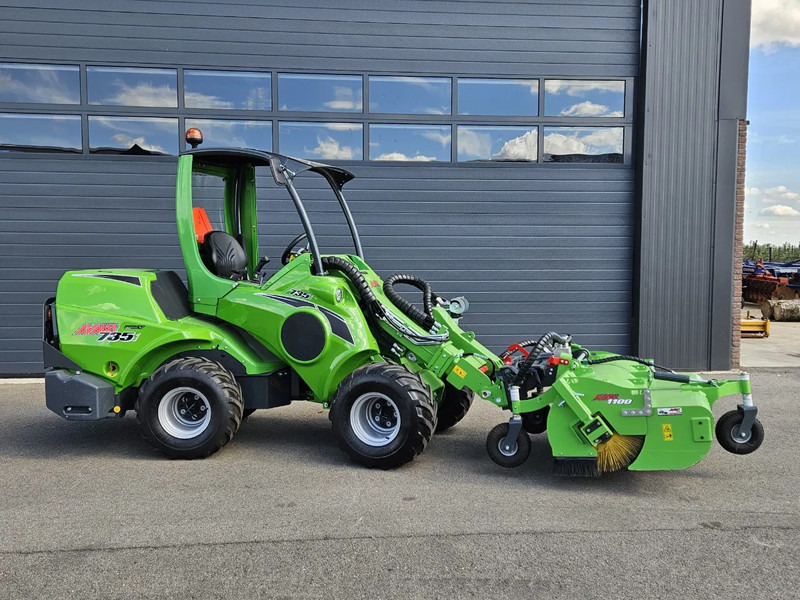 Avant 735i Rental mini-shovel - Гусеничний міні-навантажувач: фото 2 Avant 735i Rental mini-shovel - Гусеничний міні-навантажувач: фото 2