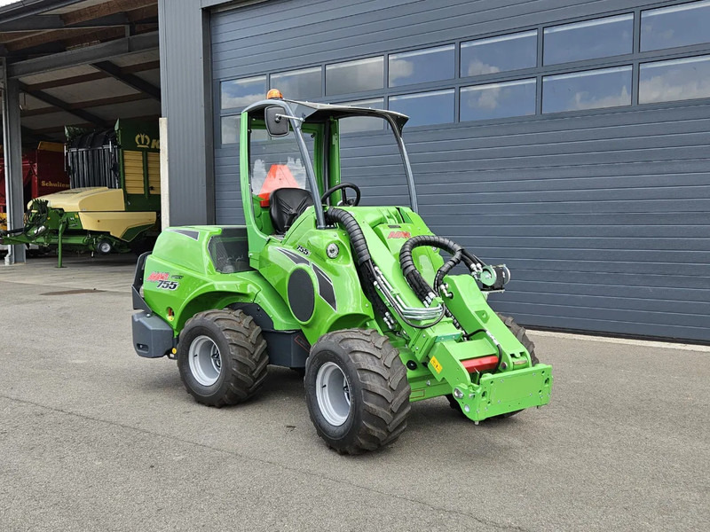 Avant 755i Rental mini-shovel - Гусеничний міні-навантажувач: фото 1 Avant 755i Rental mini-shovel - Гусеничний міні-навантажувач: фото 1