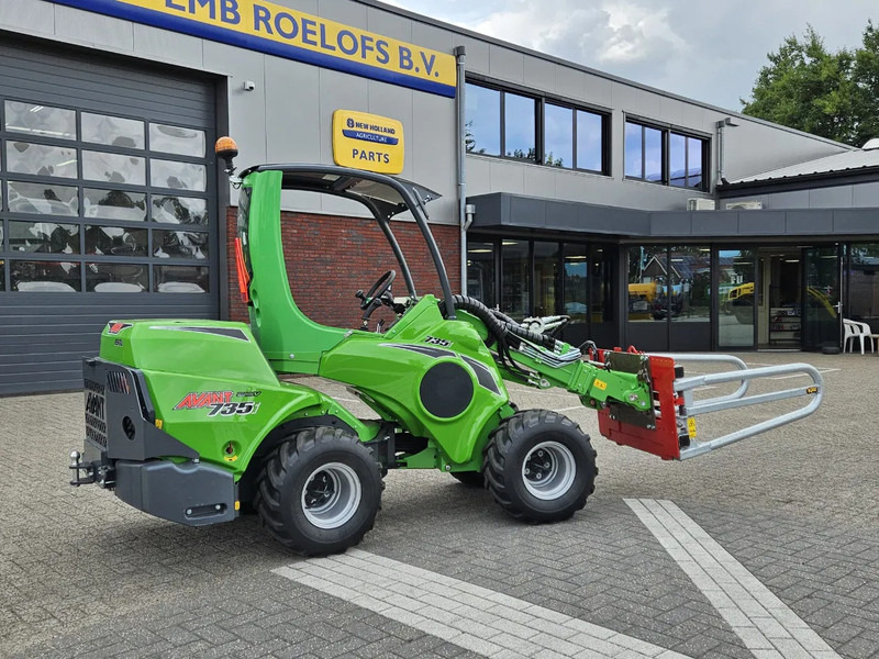 Avant Mini-shovel 735i Rental met Kemp balenklem - Гусеничний міні-навантажувач: фото 4 Avant Mini-shovel 735i Rental met Kemp balenklem - Гусеничний міні-навантажувач: фото 4