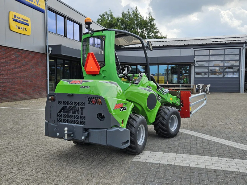 Avant Mini-shovel 735i Rental met Kemp balenklem - Гусеничний міні-навантажувач: фото 5 Avant Mini-shovel 735i Rental met Kemp balenklem - Гусеничний міні-навантажувач: фото 5