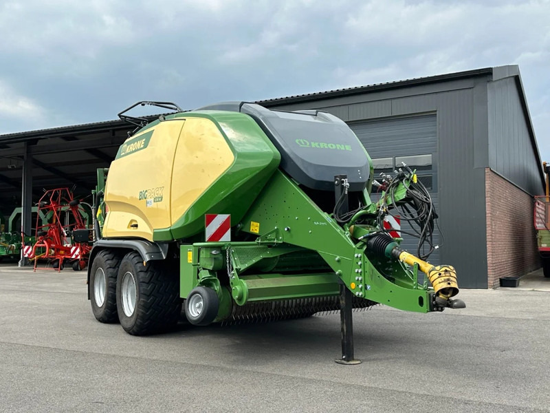 Krone Bigpack 1270 VC - Прес-підбирач тюковий: фото 1 Krone Bigpack 1270 VC - Прес-підбирач тюковий: фото 1