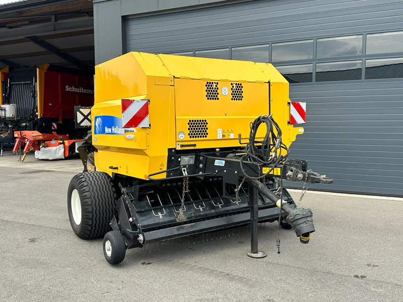 New Holland BR6090 balenpers - Сільськогосподарська техніка: фото 1 New Holland BR6090 balenpers - Сільськогосподарська техніка: фото 1