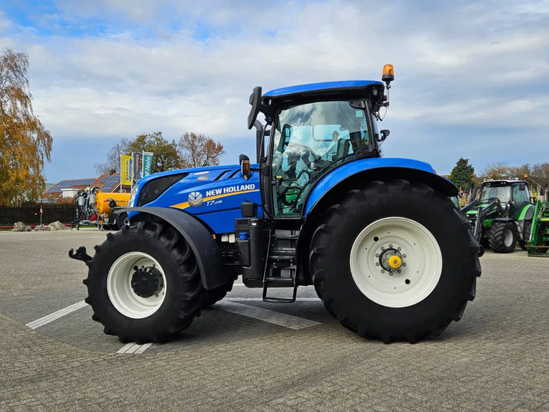 New Holland T7.245 AC Autocommand - Тягач: фото 5 New Holland T7.245 AC Autocommand - Тягач: фото 5