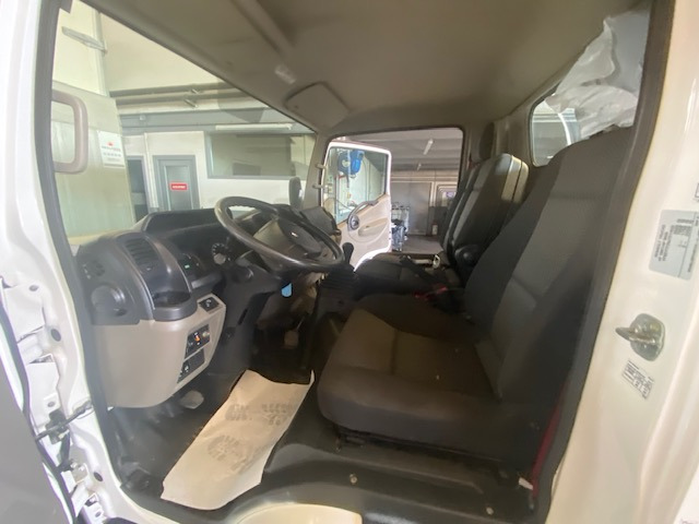 Renault Maxity - Гаковий мультиліфт вантажівка: фото 3 Renault Maxity - Гаковий мультиліфт вантажівка: фото 3