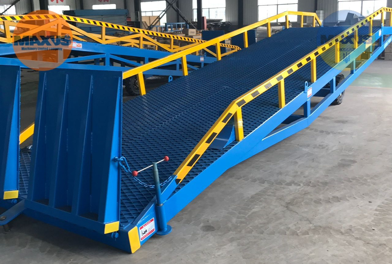 Maxus NEW mobile loading ramp with a capacity of 10 tons - Навантажувальна рампа: фото 2 Maxus NEW mobile loading ramp with a capacity of 10 tons - Навантажувальна рампа: фото 2
