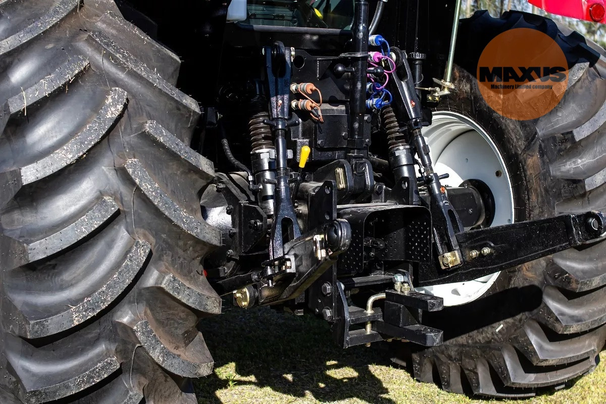 Maxus Wheeled tractor 130hp 4x4 - Трактор: фото 5 Maxus Wheeled tractor 130hp 4x4 - Трактор: фото 5