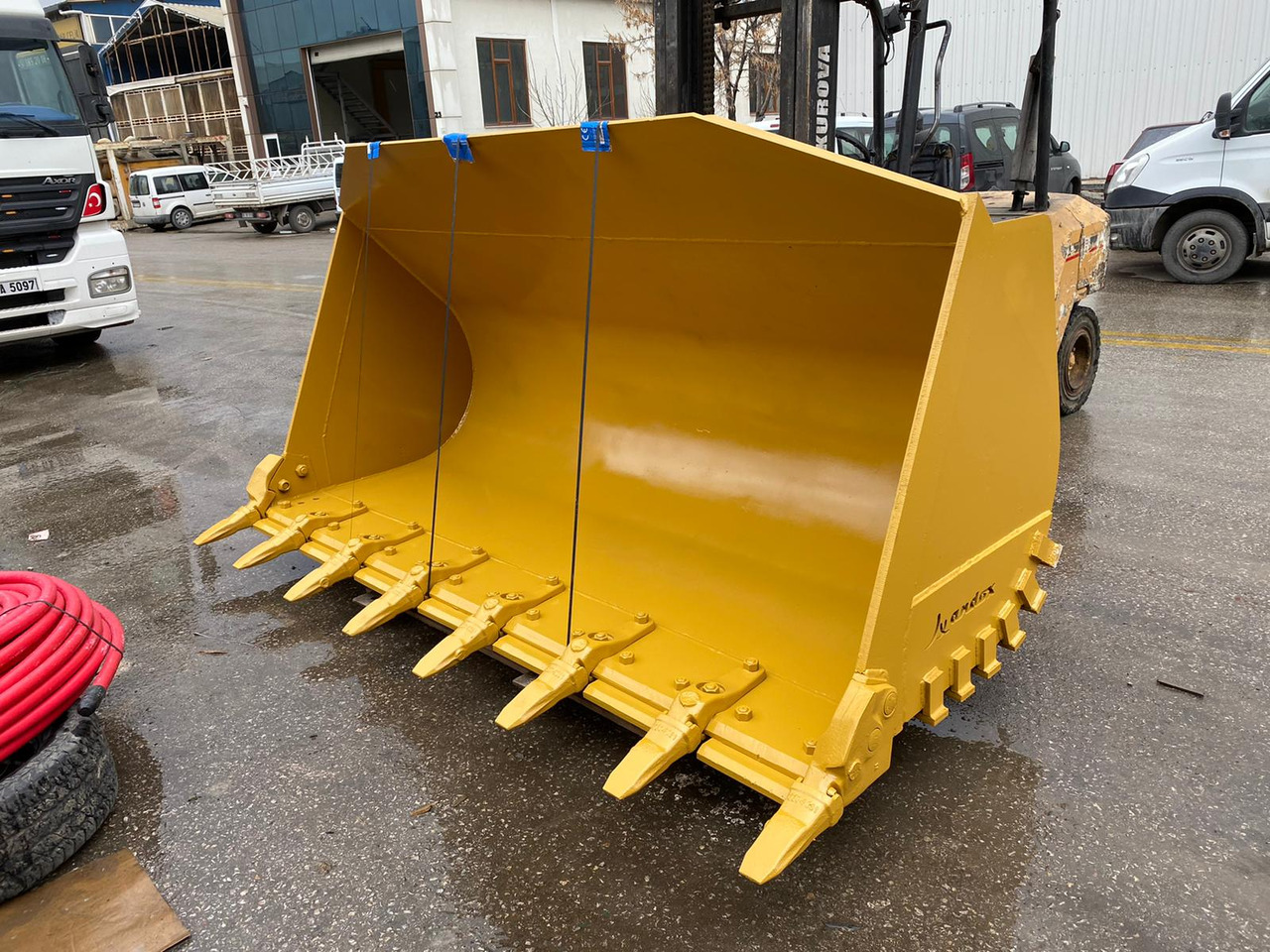 CAT 950 - Ківш навантажувача в категорії Навантажувачі: фото 1 CAT 950 - Ківш навантажувача в категорії Навантажувачі: фото 1