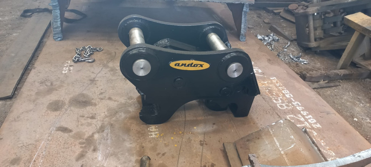 Doosan - Зчіпний пристрій в категорії Перевантажувачі: фото 1 Doosan - Зчіпний пристрій в категорії Перевантажувачі: фото 1