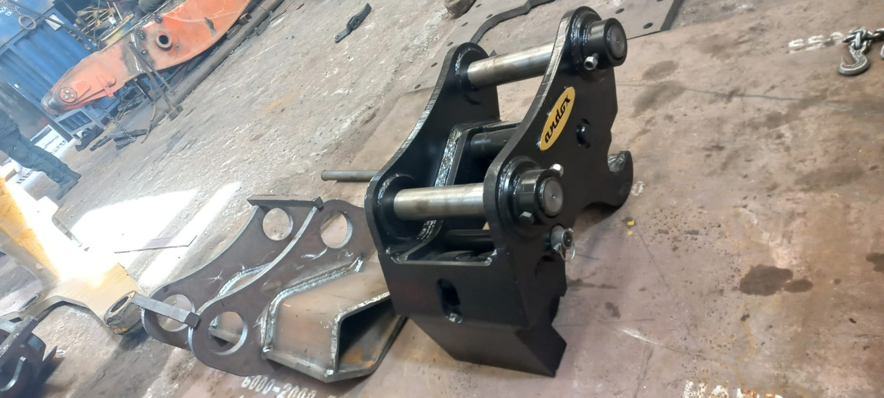 Doosan - Зчіпний пристрій в категорії Перевантажувачі: фото 3 Doosan - Зчіпний пристрій в категорії Перевантажувачі: фото 3