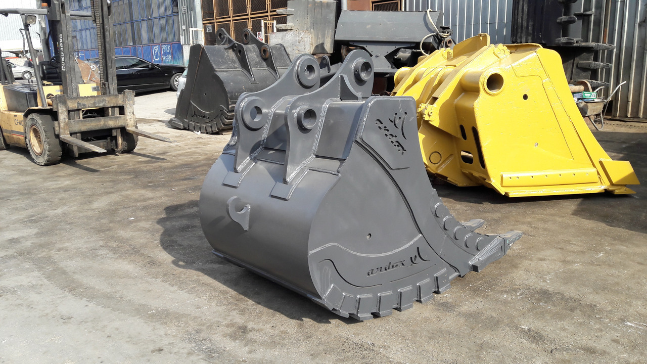 KOMATSU - Ківш екскаватора в категорії Будівельна техніка: фото 1 KOMATSU - Ківш екскаватора в категорії Будівельна техніка: фото 1