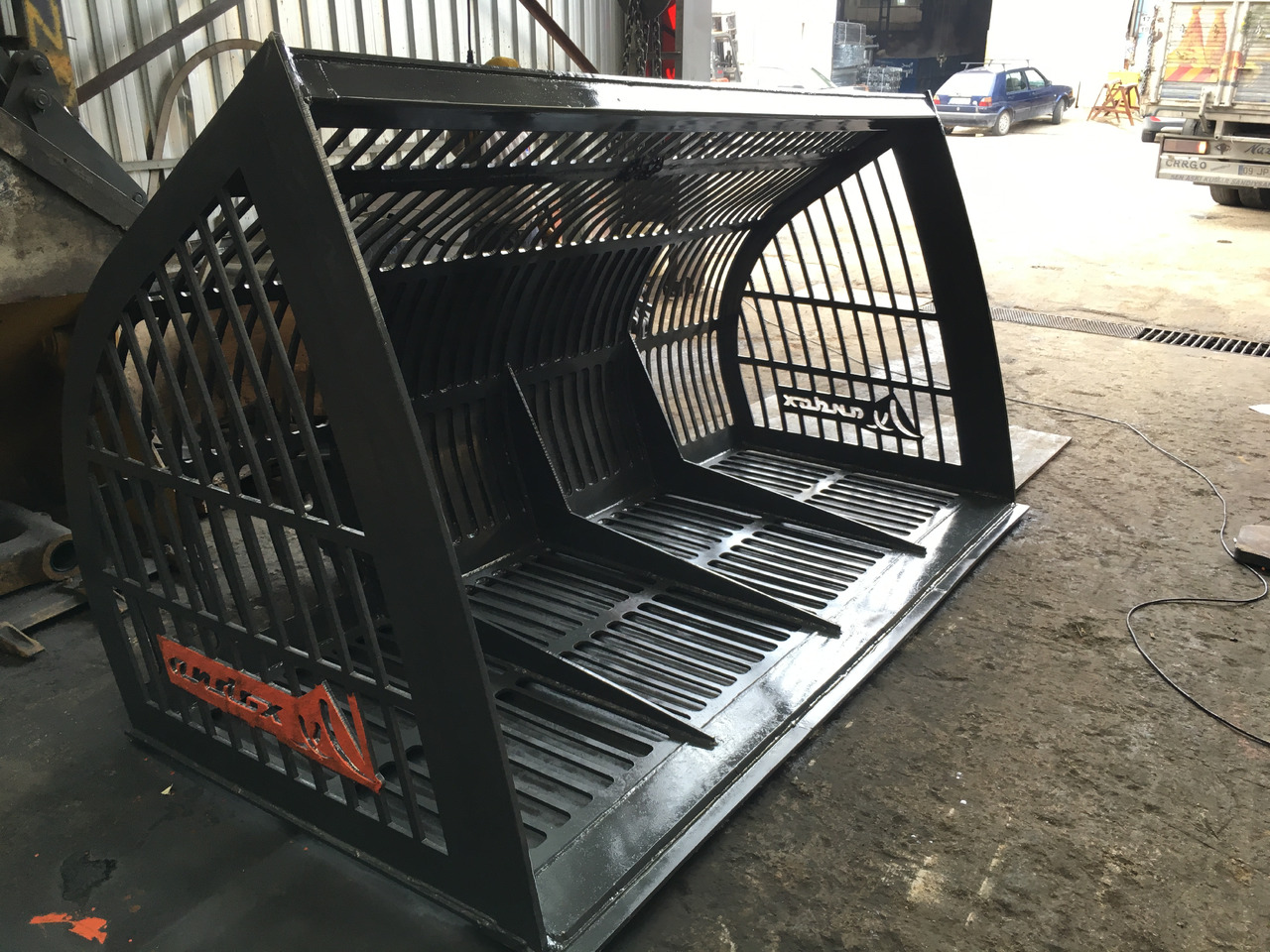 - Cортувальний ківш в категорії Будівельна техніка: фото 2 - Cортувальний ківш в категорії Будівельна техніка: фото 2