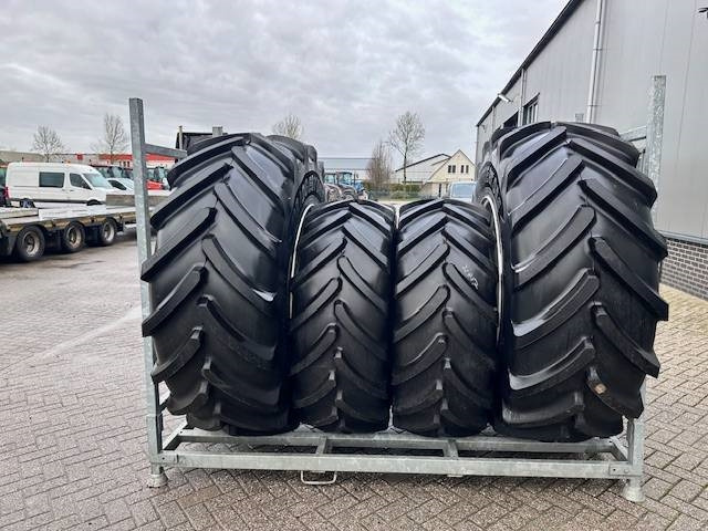 Bridgestone 650/65 R38 + 540/65 R28 VF - Шини і диски в категорії Сільськогосподарська техніка: фото 2 Bridgestone 650/65 R38 + 540/65 R28 VF - Шини і диски в категорії Сільськогосподарська техніка: фото 2