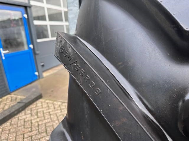 Bridgestone 650/65 R38 + 540/65 R28 VF - Шини і диски в категорії Сільськогосподарська техніка: фото 5 Bridgestone 650/65 R38 + 540/65 R28 VF - Шини і диски в категорії Сільськогосподарська техніка: фото 5