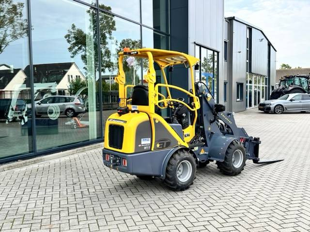 Eurotrac W11 Minishovel NEW! - Компактний фронтальний навантажувач: фото 4 Eurotrac W11 Minishovel NEW! - Компактний фронтальний навантажувач: фото 4