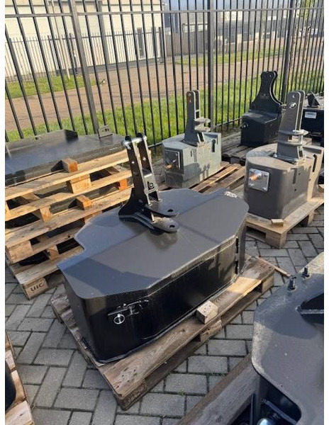 Zuidberg 500 kg gewicht - Запчастини в категорії Сільськогосподарська техніка: фото 5 Zuidberg 500 kg gewicht - Запчастини в категорії Сільськогосподарська техніка: фото 5