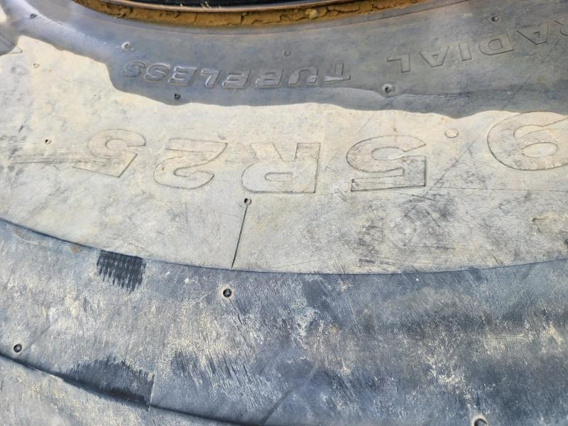 Bridgestone - Шина в категорії Будівельна техніка: фото 5 Bridgestone - Шина в категорії Будівельна техніка: фото 5
