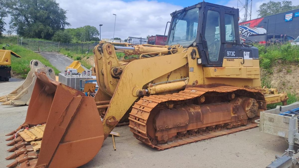 Caterpillar 973C - Гусеничний навантажувач: фото 1 Caterpillar 973C - Гусеничний навантажувач: фото 1