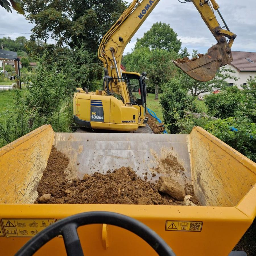 Komatsu PC138US-8 - Гусеничний екскаватор: фото 3 Komatsu PC138US-8 - Гусеничний екскаватор: фото 3