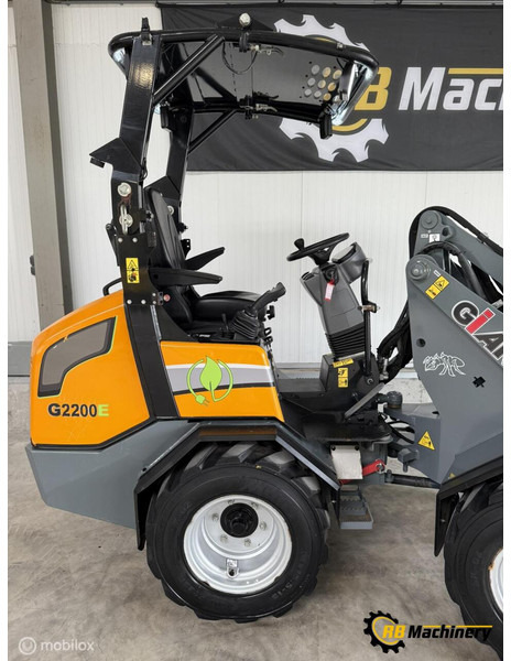Giant G2200E - Колісний навантажувач: фото 3 Giant G2200E - Колісний навантажувач: фото 3