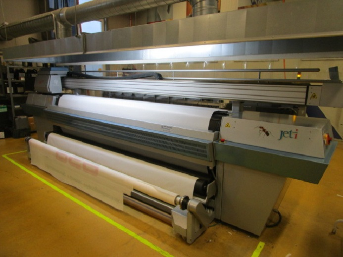 GROSSFORMATDRUCKER AGFA JETI 3324 SL BASE SOLVENT RTR (roll to roll) 6C (DRUCKT AUF PLACHEN, PLANEN, STOFFBANNER & VERSCHIEDENE MATERIALIEN) - Цифрова друкарська машина: фото 1 GROSSFORMATDRUCKER AGFA JETI 3324 SL BASE SOLVENT RTR (roll to roll) 6C (DRUCKT AUF PLACHEN, PLANEN, STOFFBANNER & VERSCHIEDENE MATERIALIEN) - Цифрова друкарська машина: фото 1