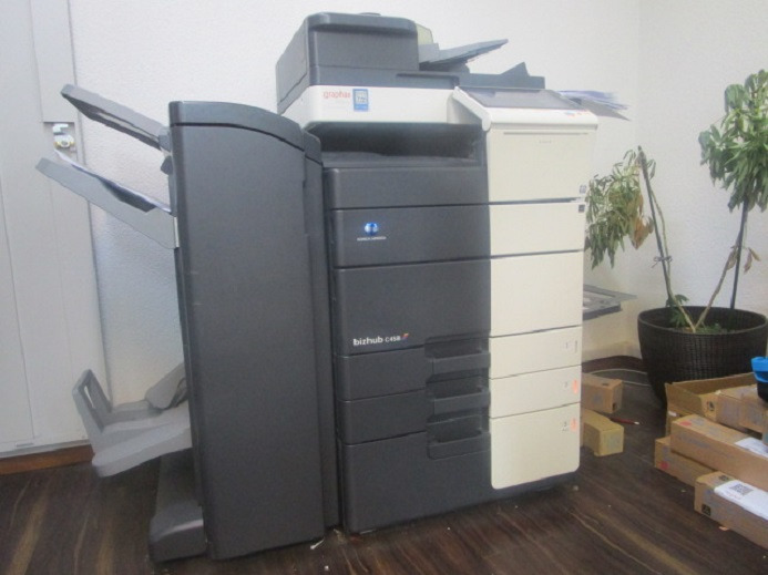 KONICA MINOLTA BIZHUB C458 - Друкарське обладнання: фото 3 KONICA MINOLTA BIZHUB C458 - Друкарське обладнання: фото 3