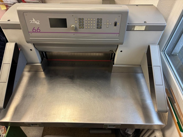 POLAR 66 - Паперорізальна машина: фото 2 POLAR 66 - Паперорізальна машина: фото 2