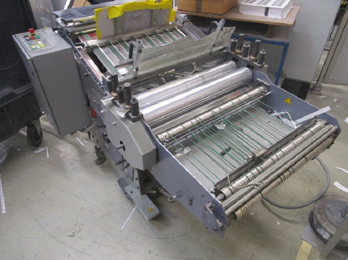 VERTIKALE PRESSAUSLAGE HB VSA – 66 / M D - Фальцювальна машина: фото 2 VERTIKALE PRESSAUSLAGE HB VSA – 66 / M D - Фальцювальна машина: фото 2