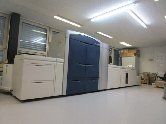 XEROX COLORPRESS 1000 / Colour 1000 mit Freeflow Printserver und Clear Toner - Цифрова друкарська машина: фото 2 XEROX COLORPRESS 1000 / Colour 1000 mit Freeflow Printserver und Clear Toner - Цифрова друкарська машина: фото 2