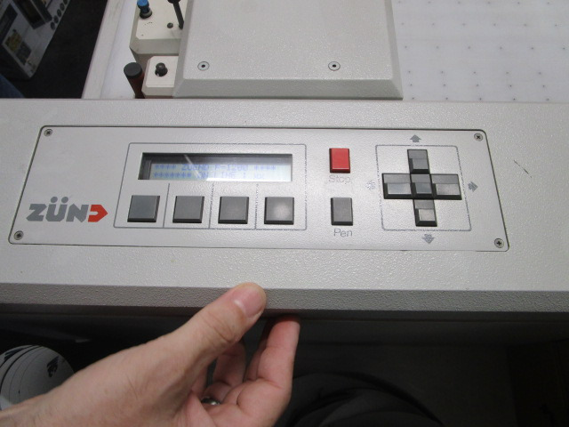 ZÜND SCHNEIDEPLOTTER P-1200 PLUS - Паперорізальна машина: фото 4 ZÜND SCHNEIDEPLOTTER P-1200 PLUS - Паперорізальна машина: фото 4