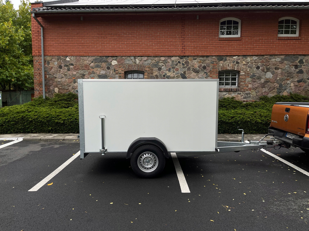 PRZYCZEPA KONTENER CARGO BOX 2,6 x 1,5 ZABUDOWANA / CARGO CONTAINER TRAILER BOX 2.6 x 1.5 ENCLOSED - Закритий кузов причіп: фото 3 PRZYCZEPA KONTENER CARGO BOX 2,6 x 1,5 ZABUDOWANA / CARGO CONTAINER TRAILER BOX 2.6 x 1.5 ENCLOSED - Закритий кузов причіп: фото 3