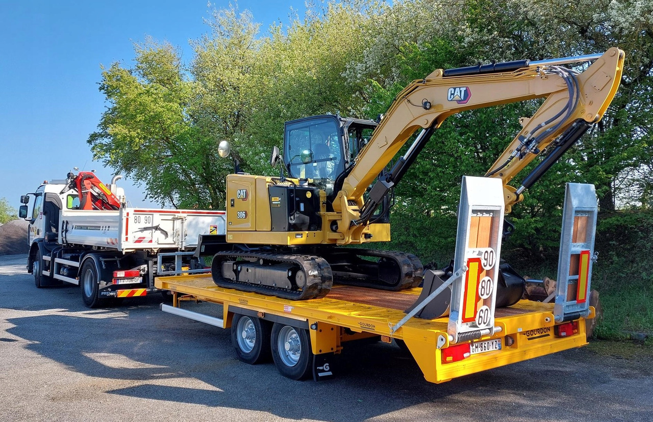 PRZYCZEPA POD KOPARKĘ MINI - MIDI ŁADOWNOŚĆ 8 580 KG GOURDON PEB111 / MINI - MIDI EXCAVATOR TRAILER WITH PAYLOAD 8,580 KG GOURDON PEB111 - Причіп для перевезення спецтехніки: фото 2 PRZYCZEPA POD KOPARKĘ MINI - MIDI ŁADOWNOŚĆ 8 580 KG GOURDON PEB111 / MINI - MIDI EXCAVATOR TRAILER WITH PAYLOAD 8,580 KG GOURDON PEB111 - Причіп для перевезення спецтехніки: фото 2