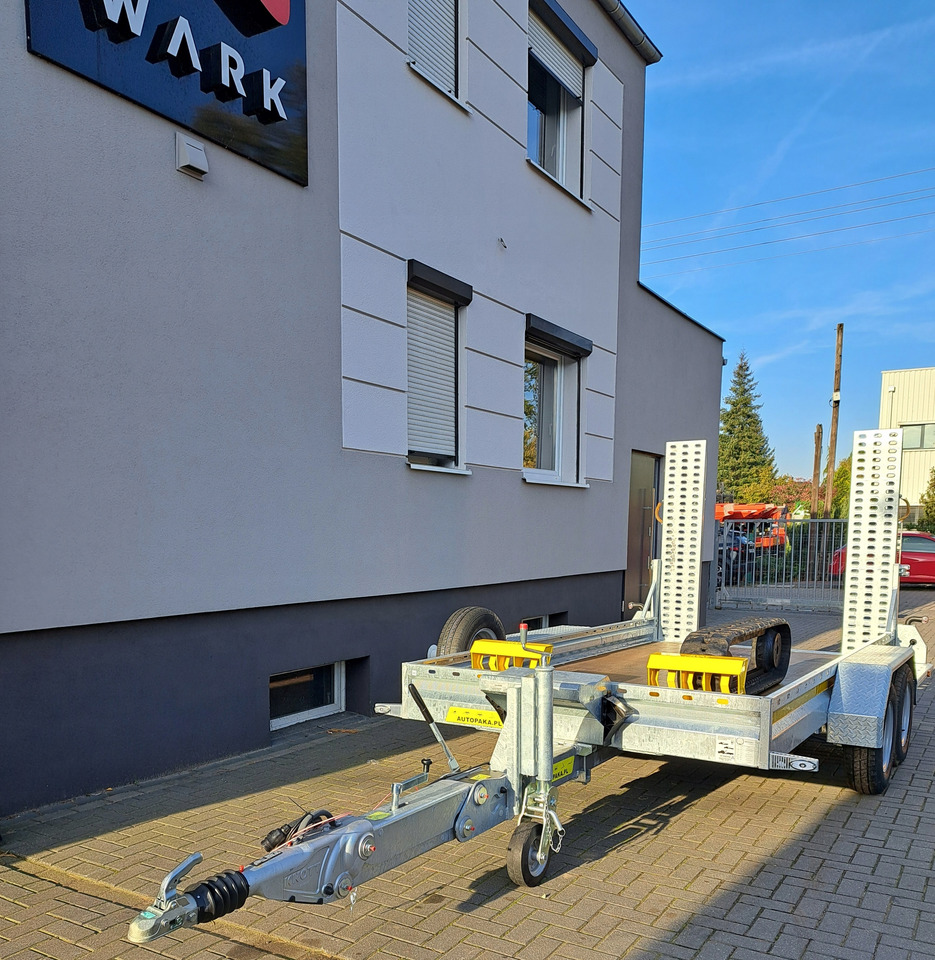 PRZYCZEPA WARK KHD DO MINIKOPARKI KOPARKI REGULOWANY DYSZEL DMC 3500 / WARK KHD TRAILER FOR MINI EXCAVATOR WITH ADJUSTABLE DRAWBAR DMC 3500 - Причіп для перевезення спецтехніки: фото 4 PRZYCZEPA WARK KHD DO MINIKOPARKI KOPARKI REGULOWANY DYSZEL DMC 3500 / WARK KHD TRAILER FOR MINI EXCAVATOR WITH ADJUSTABLE DRAWBAR DMC 3500 - Причіп для перевезення спецтехніки: фото 4