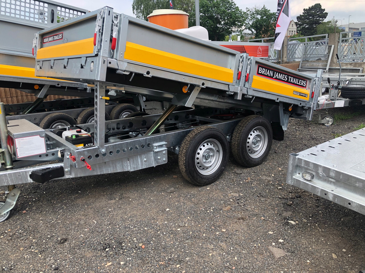 PRZYCZEPA WYWROTKA BJT CARGO TIPPER 3,6x2, 3,5T, 2 OS / BJT CARGO Tipper Trailer 3.6x2, 3.5T, 2 Axles - Самоскид причіп: фото 2 PRZYCZEPA WYWROTKA BJT CARGO TIPPER 3,6x2, 3,5T, 2 OS / BJT CARGO Tipper Trailer 3.6x2, 3.5T, 2 Axles - Самоскид причіп: фото 2