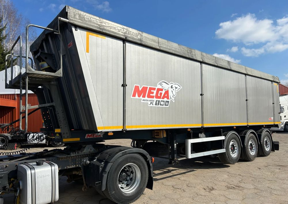 Mega LIGHT WYWROTKA 50 m3 / SAF / KLAPO-DRZWI / 2x SZYBER / 2018 ROK !! - Самоскид напівпричіп: фото 1 Mega LIGHT WYWROTKA 50 m3 / SAF / KLAPO-DRZWI / 2x SZYBER / 2018 ROK !! - Самоскид напівпричіп: фото 1