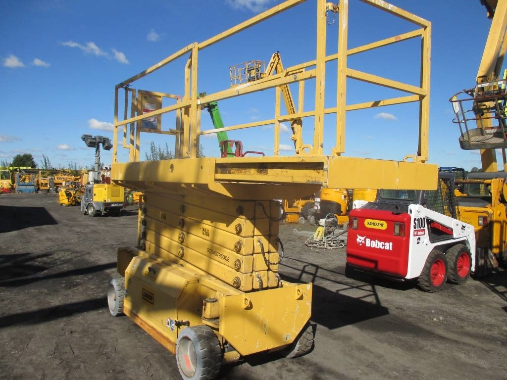 Ножичний підйомник HAB S142-12E2WD: фото 9 Ножичний підйомник HAB S142-12E2WD: фото 9