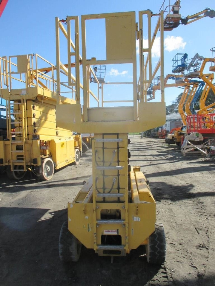 HAB S142-12E2WD  - Ножичний підйомник: фото 4 HAB S142-12E2WD  - Ножичний підйомник: фото 4