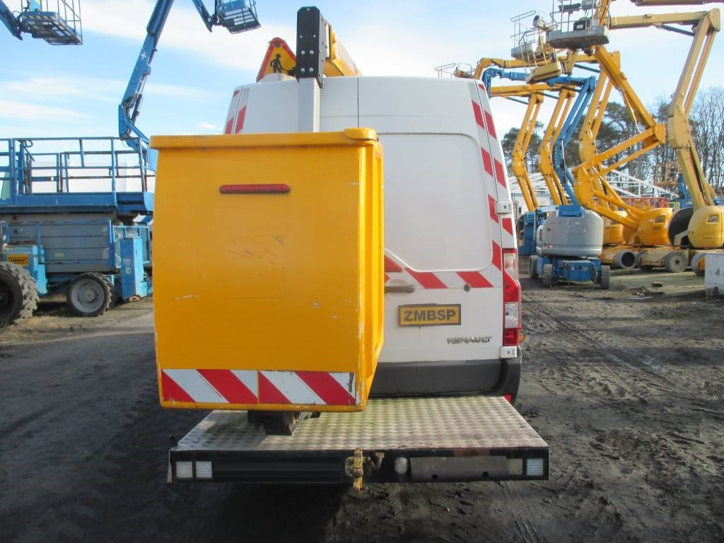 Klubb K32  - Автовишка: фото 4 Klubb K32  - Автовишка: фото 4