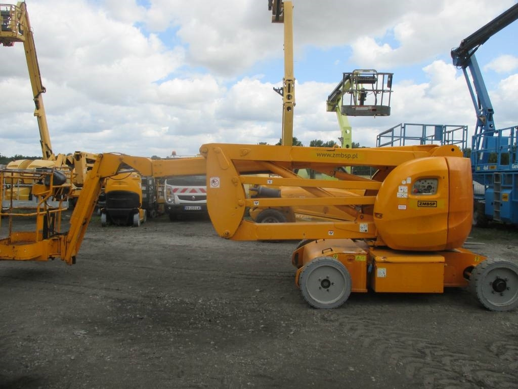 Manitou 170 AETJL - Колінчастий підйомник: фото 2 Manitou 170 AETJL - Колінчастий підйомник: фото 2