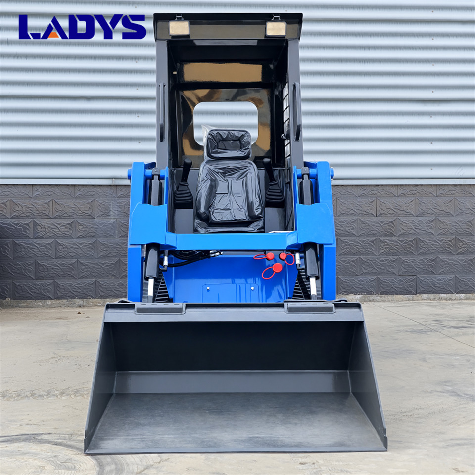 LADYS LA670 Skid Steer Euro 5/Epa Engine Kubota Mini Small Skid Steer Loader For Sale - Міні-навантажувач: фото 5 LADYS LA670 Skid Steer Euro 5/Epa Engine Kubota Mini Small Skid Steer Loader For Sale - Міні-навантажувач: фото 5