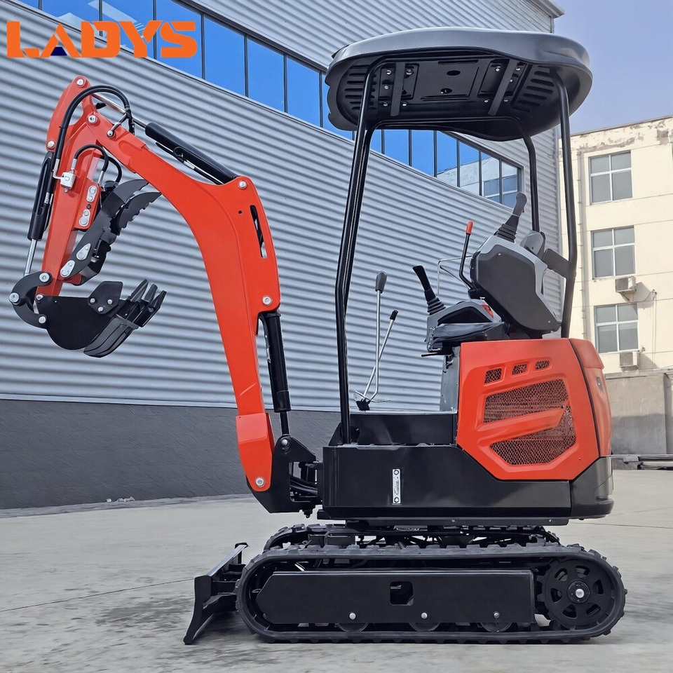 LADYS Mini Excavator Digger Miniexcavadora EPA Kubota Engine Chinese LADYS DY18 Mini Excavator For Sale With Mini Excavator Attachment Set - Міні-екскаватор: фото 3 LADYS Mini Excavator Digger Miniexcavadora EPA Kubota Engine Chinese LADYS DY18 Mini Excavator For Sale With Mini Excavator Attachment Set - Міні-екскаватор: фото 3
