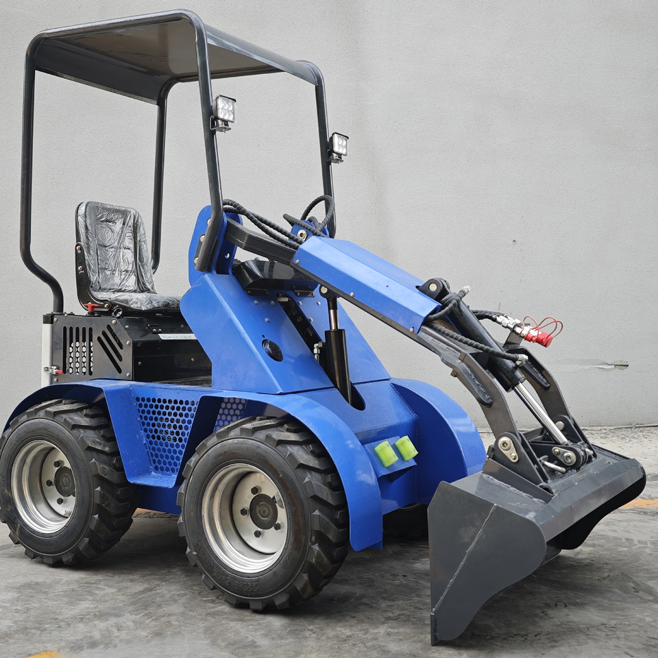 LEZUM Free Shipping Mini Skid Steer Loader Compact Track Electric/Diesel Chinese Mini Skid Steer Loader For Sale With Mini Skid Steer Attachments 4 In 1 Bucket - Міні-навантажувач: фото 5 LEZUM Free Shipping Mini Skid Steer Loader Compact Track Electric/Diesel Chinese Mini Skid Steer Loader For Sale With Mini Skid Steer Attachments 4 In 1 Bucket - Міні-навантажувач: фото 5