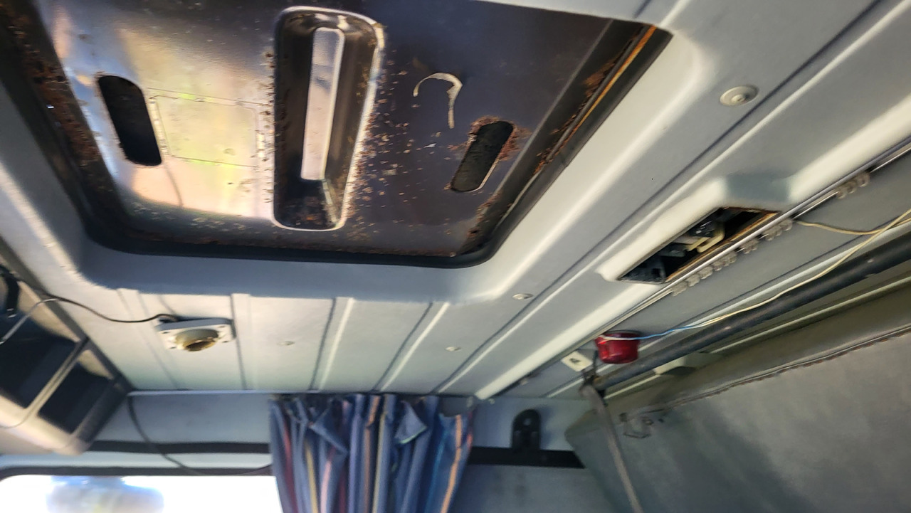 Тягач SCANIA R 142 H 6X2 SU KRANU: фото 33 Тягач SCANIA R 142 H 6X2 SU KRANU: фото 33